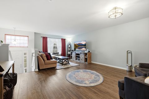 Tiny photo for 1655 Windward Drive, Pingree Grove, IL 60140 (MLS # 12570757)