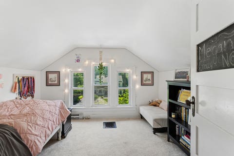 Tiny photo for 111 W Franklin Street, Wheaton, IL 60187 (MLS # 12685834)