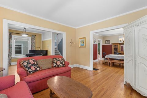 Tiny photo for 111 W Franklin Street, Wheaton, IL 60187 (MLS # 12685834)