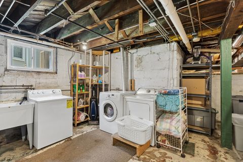 Tiny photo for 111 W Franklin Street, Wheaton, IL 60187 (MLS # 12685834)