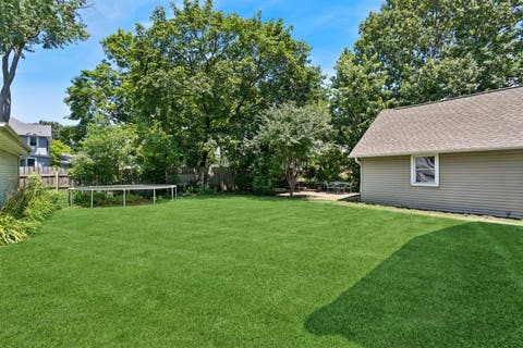 Tiny photo for 111 W Franklin Street, Wheaton, IL 60187 (MLS # 12685834)