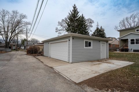 A home in Bensenville