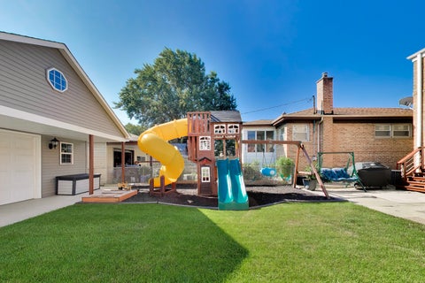 Tiny photo for 5523 N NATCHEZ Avenue, Chicago, IL 60656 (MLS # 12741339)