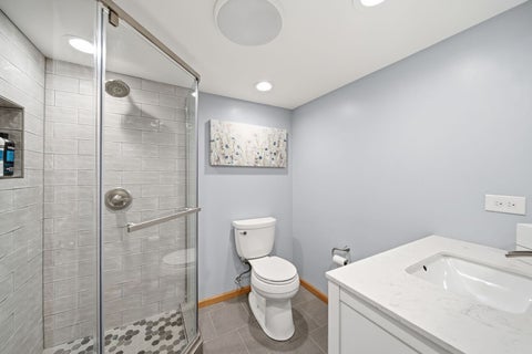 Tiny photo for 11001 S Albany Avenue, Chicago, IL 60655 (MLS # 12733033)