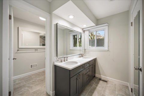 Tiny photo for 296 Barberry Road, Highland Park, IL 60035 (MLS # 12760663)