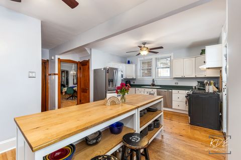 Tiny photo for 3119 77th Court, Elmwood Park, IL 60707 (MLS # 12501745)