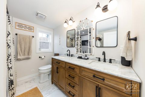 Tiny photo for 3119 77th Court, Elmwood Park, IL 60707 (MLS # 12501745)