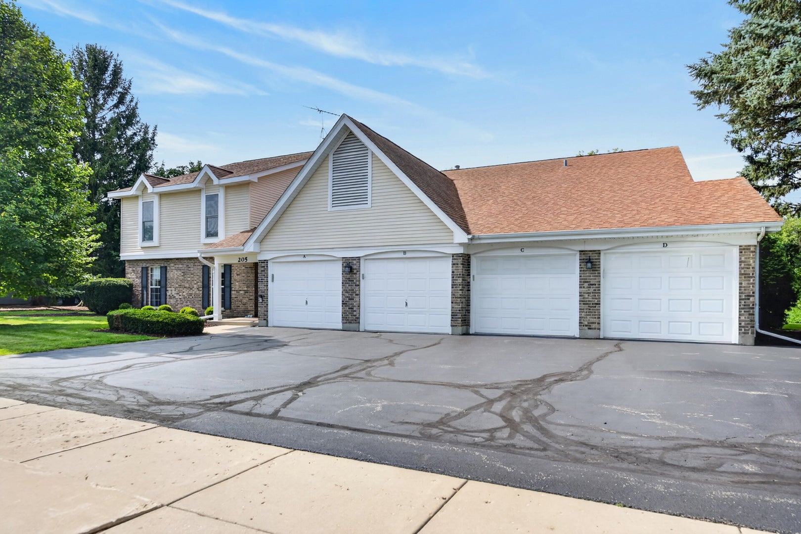 205 N Creekside Trail A