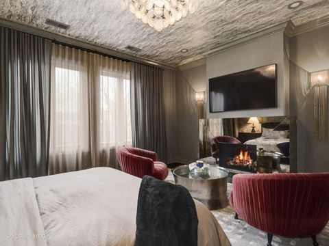 Tiny photo for 2122 N Magnolia Avenue, Chicago, IL 60614 (MLS # 12626474)