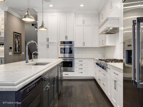 Tiny photo for 2122 N Magnolia Avenue, Chicago, IL 60614 (MLS # 12626474)