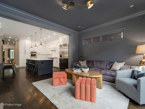 Tiny photo for 2122 N Magnolia Avenue, Chicago, IL 60614 (MLS # 12626474)