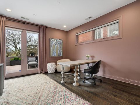 Tiny photo for 2122 N Magnolia Avenue, Chicago, IL 60614 (MLS # 12626474)