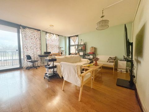 Tiny photo for 3021 S Michigan Avenue #306, Chicago, IL 60616 (MLS # 12599939)