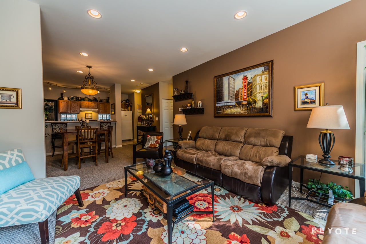 1225 N ORLEANS Street 502