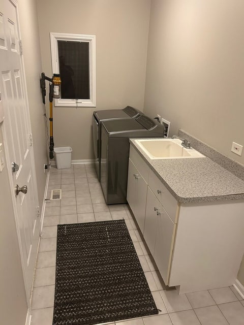 Tiny photo for 3547 Scottsdale Circle, Naperville, IL 60564 (MLS # 12689670)