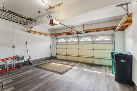 Tiny photo for 134 Arboretum Drive #134, Lombard, IL 60148 (MLS # 12599347)