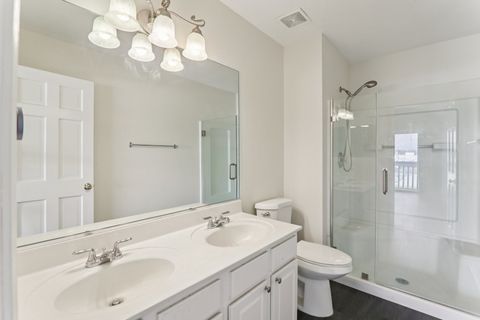 Tiny photo for 134 Arboretum Drive #134, Lombard, IL 60148 (MLS # 12599347)