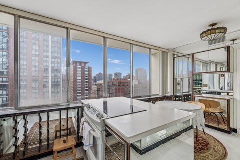 Tiny photo for 1 E Schiller Street #20D, Chicago, IL 60610 (MLS # 12782646)