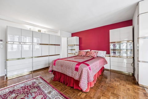 Tiny photo for 1 E Schiller Street #20D, Chicago, IL 60610 (MLS # 12782646)