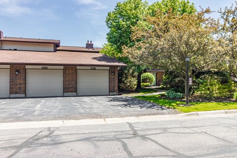 Tiny photo for 1071 Deerfield Place, Highland Park, IL 60035 (MLS # 12738812)
