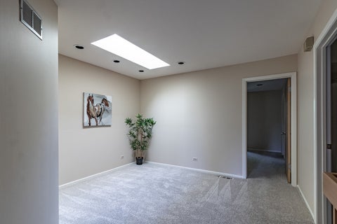 Tiny photo for 1071 Deerfield Place, Highland Park, IL 60035 (MLS # 12738812)