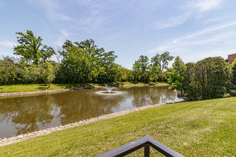 Tiny photo for 1071 Deerfield Place, Highland Park, IL 60035 (MLS # 12738812)