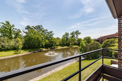 Tiny photo for 1071 Deerfield Place, Highland Park, IL 60035 (MLS # 12738812)