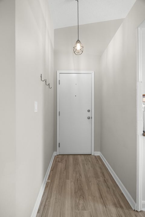 Tiny photo for 16 Echo Court #17, Vernon Hills, IL 60061 (MLS # 12524905)