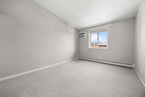 Tiny photo for 16 Echo Court #17, Vernon Hills, IL 60061 (MLS # 12524905)