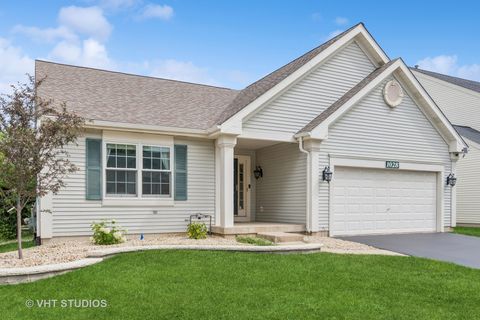 Tiny photo for 1028 Orchard Lake Drive, Aurora, IL 60506 (MLS # 12396183)