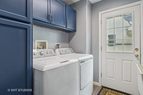 Tiny photo for 1028 Orchard Lake Drive, Aurora, IL 60506 (MLS # 12396183)