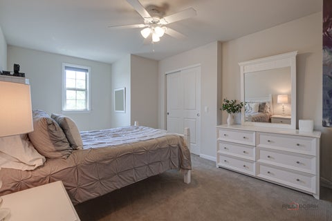 Tiny photo for 335 Camberley Lane, Lincolnshire, IL 60069 (MLS # 12751667)