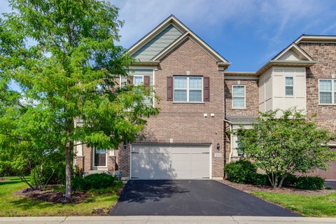 Photo of 335 Camberley Lane, Lincolnshire, IL 60069 (MLS # 12751667)