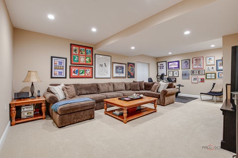 Tiny photo for 335 Camberley Lane, Lincolnshire, IL 60069 (MLS # 12751667)