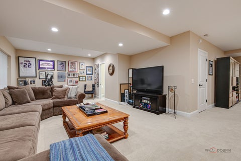 Tiny photo for 335 Camberley Lane, Lincolnshire, IL 60069 (MLS # 12751667)