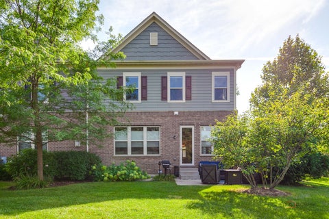 Tiny photo for 335 Camberley Lane, Lincolnshire, IL 60069 (MLS # 12751667)