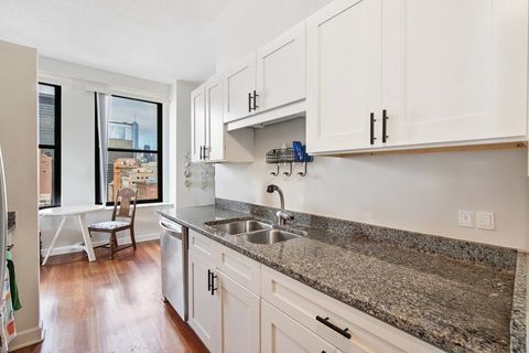 Tiny photo for 600 S Dearborn Street #1901, Chicago, IL 60605 (MLS # 12491314)