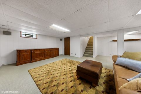 Tiny photo for 769 S FAIRVIEW Avenue, Elmhurst, IL 60126 (MLS # 12439573)