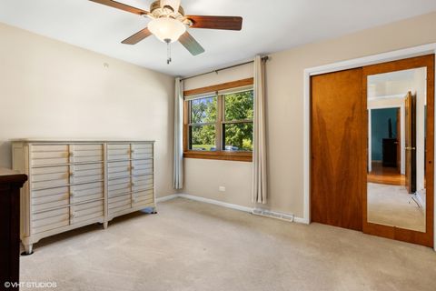 Tiny photo for 769 S FAIRVIEW Avenue, Elmhurst, IL 60126 (MLS # 12439573)