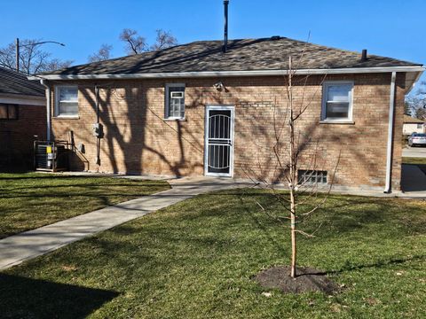 Tiny photo for 15229 HONORE Avenue, Harvey, IL 60426 (MLS # 12586597)