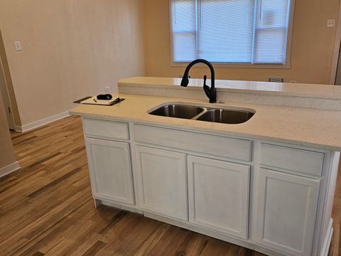 Tiny photo for 15229 HONORE Avenue, Harvey, IL 60426 (MLS # 12586597)