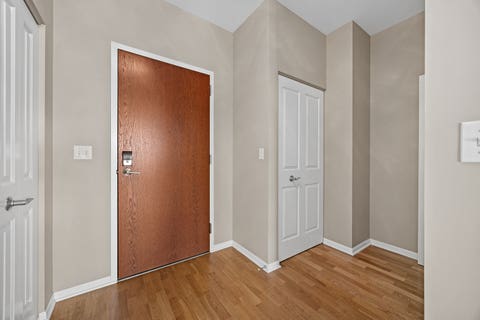 Tiny photo for 801 Village Center Drive #302, Burr Ridge, IL 60527 (MLS # 12719520)