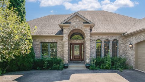 Photo of 833 Carolyn Court, Elburn, IL 60119 (MLS # 12462959)