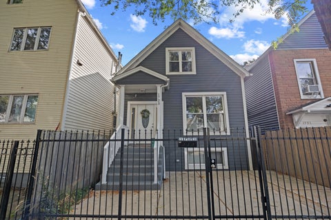 Photo of 1723 N Kimball Avenue, Chicago, IL 60647 (MLS # 12765238)