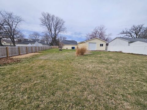 Tiny photo for 4506 26th Avenue, Moline, IL 61265 (MLS # 12599662)