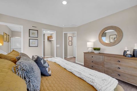 Tiny photo for 305 Foxglove Drive, Bartlett, IL 60103 (MLS # 12487315)