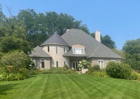 Photo of 8S230 Hampton Circle, Naperville, IL 60540 (MLS # 12573619)