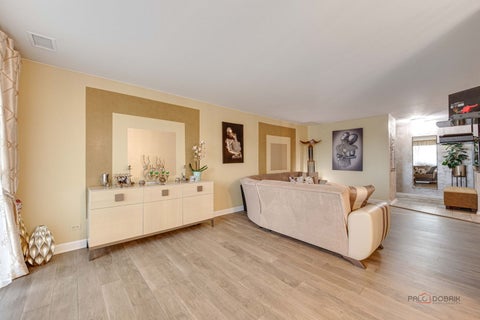 Tiny photo for 1500 Harbour Drive #4Q, Wheeling, IL 60090 (MLS # 12720729)