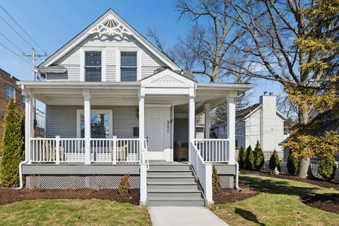 421 E School Street Naperville IL 60540