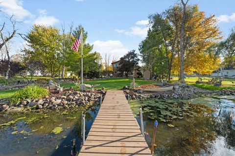 Tiny photo for 8508 Fox River Road, Waterford, WI 53185 (MLS # 12507553)